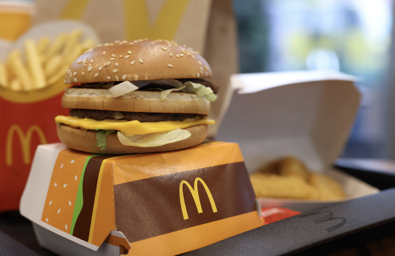 La crisis de E. coli en McDonald’s demuestra por qué la contaminación de vegetales es un tema más desafiante que la del ganado: Una batalla que los restaurantes no pueden ganar.